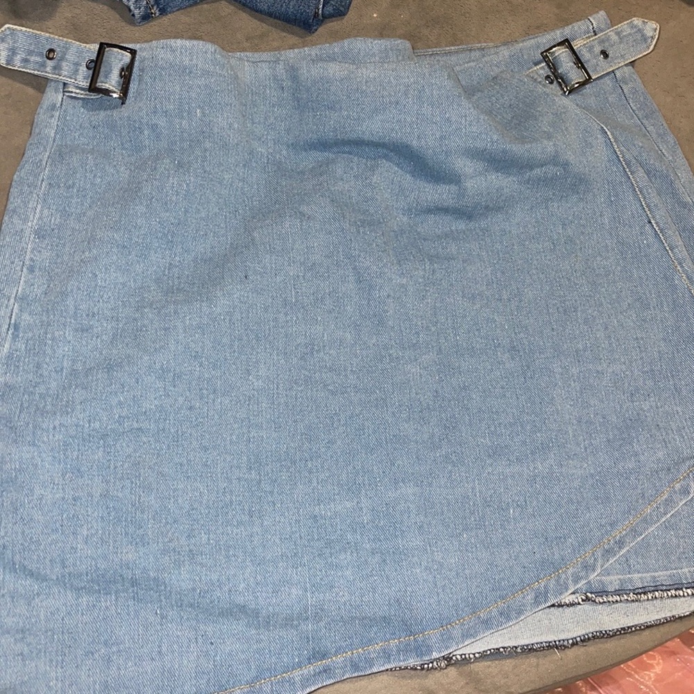 Denim skirt